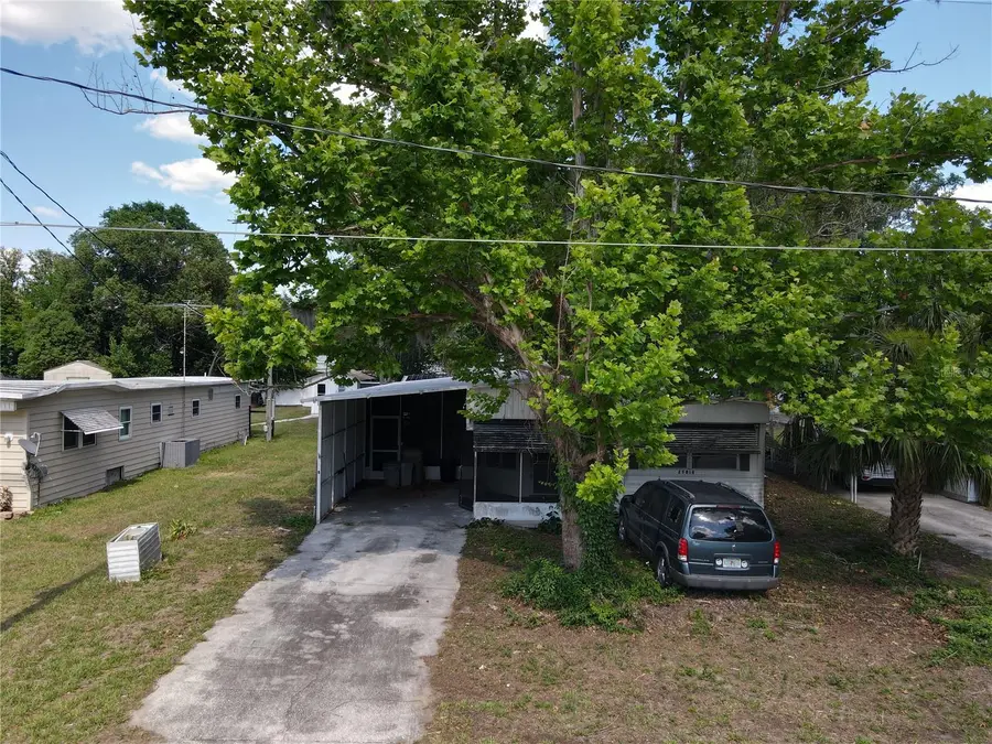 28814 Hubbard Street, Leesburg, FL 34748 - #3