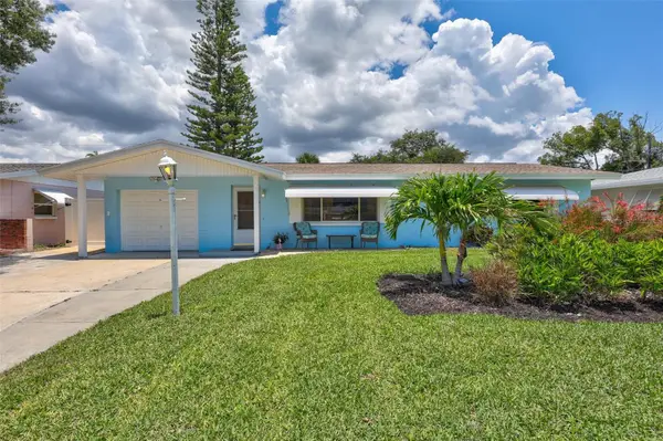 7687 117th Street, SEMINOLE, FL 33772
