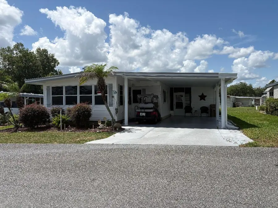137 Jacaranda Drive, Leesburg, FL 34748 - #2