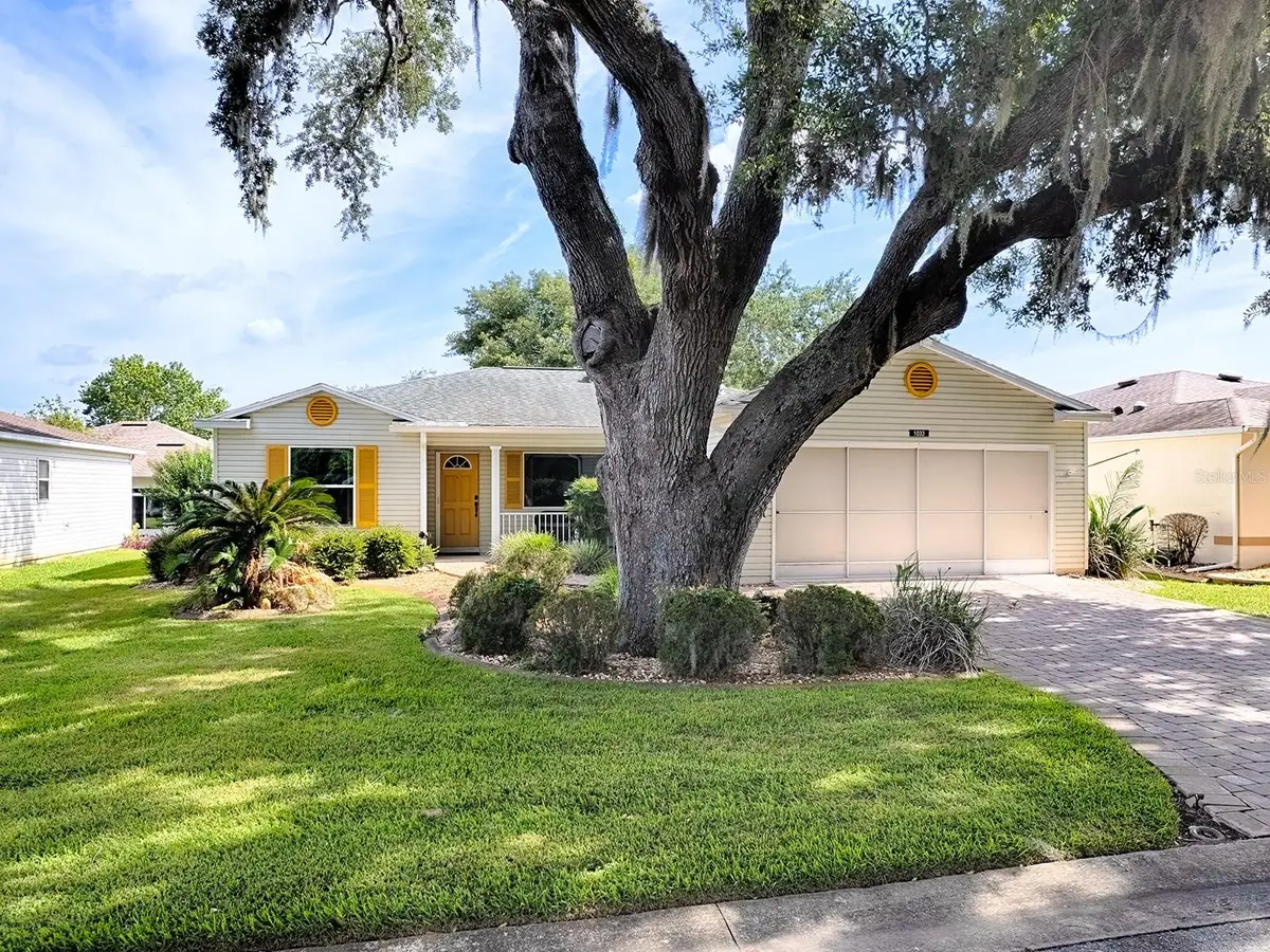 1033 Meadowbend Drive, Leesburg, FL 34748 - #1