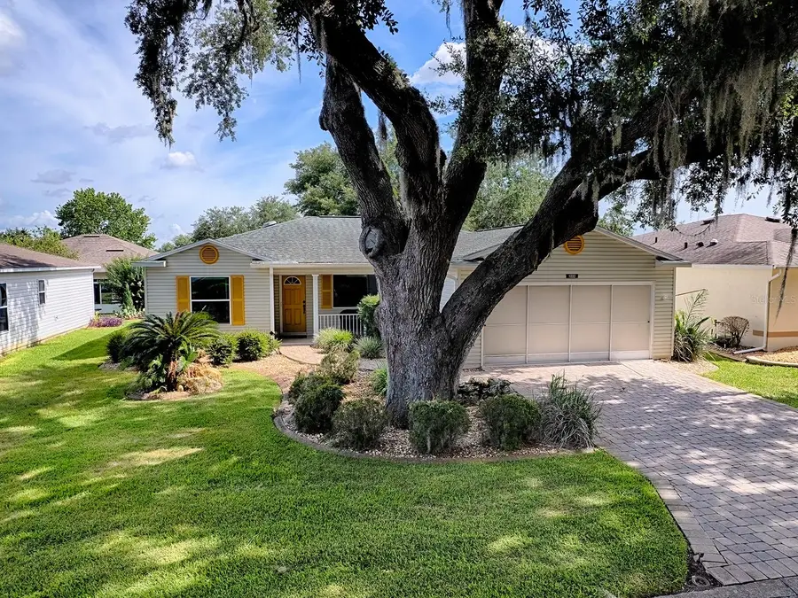 1033 Meadowbend Drive, Leesburg, FL 34748 - #2