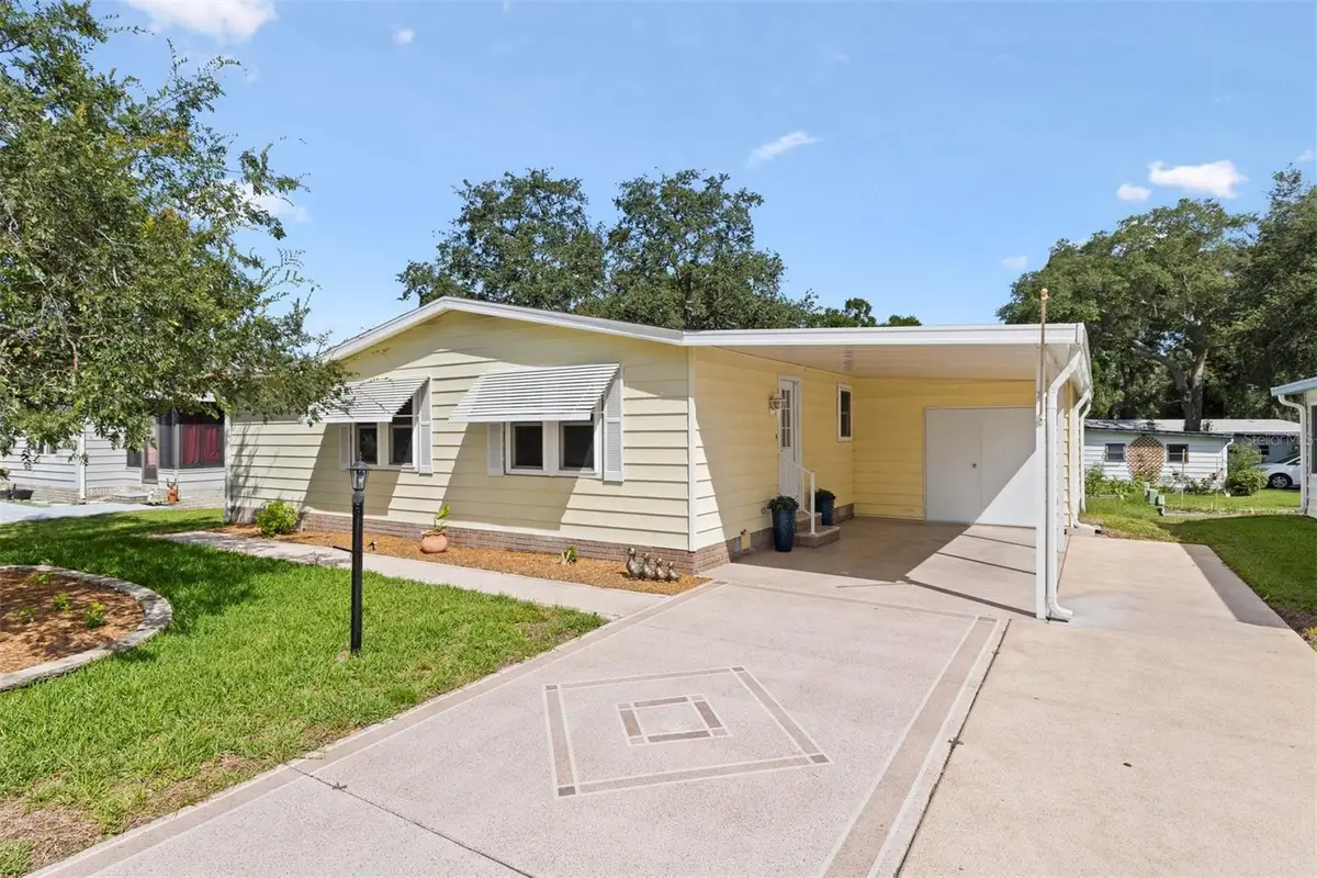 1726 Hilton Head Boulevard, Lady Lake, FL 32159 - #1