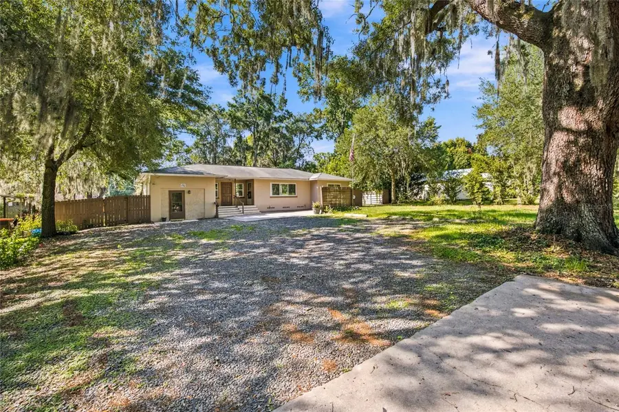 5762 S Agnew Road, Belleview, FL 34420 - #2