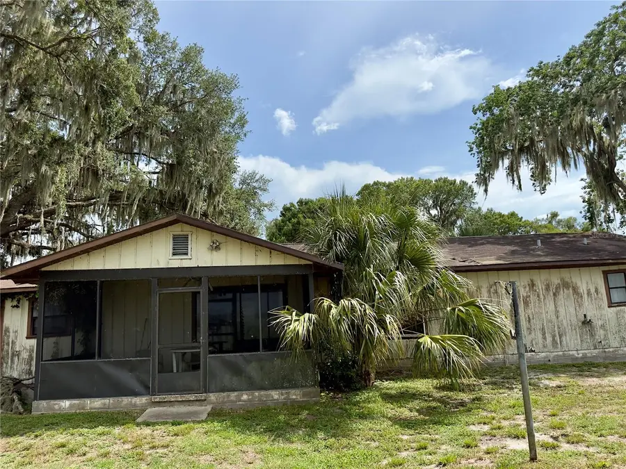 1082 Cr 457, Lake Panasoffkee, FL 33538 - #3