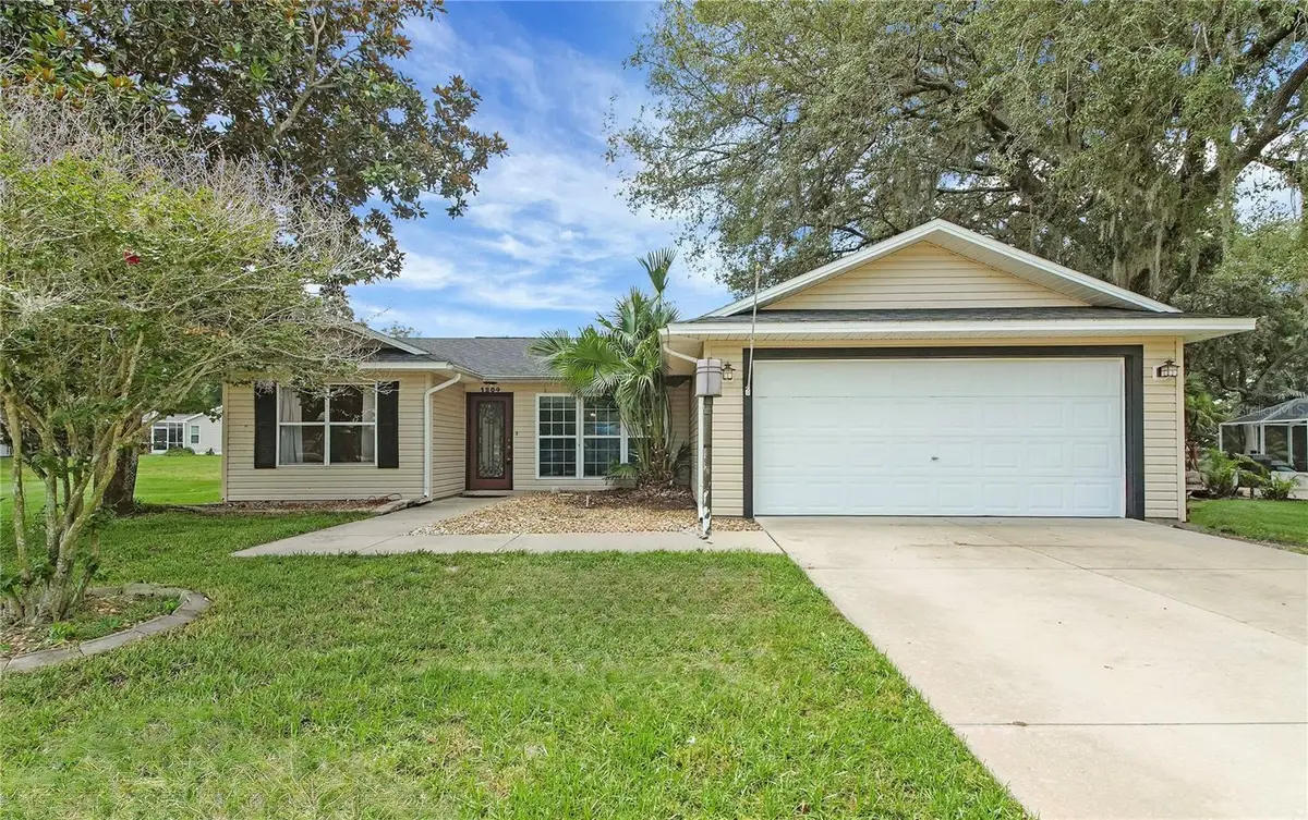 1204 Oak Hammock Lane, Lady Lake, FL 32159 - #1