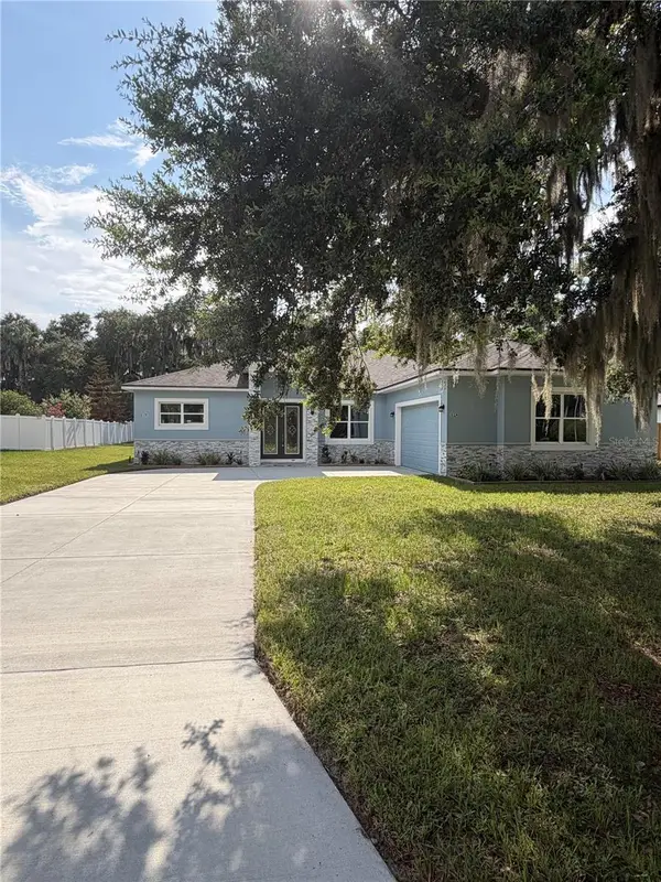 319 Water Shore Drive, LEESBURG, FL 34748