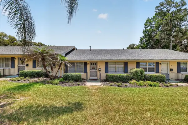 445 S Grandview Street #8, MOUNT DORA, FL 32757