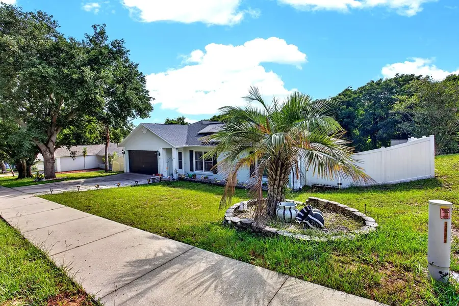 919 Arbor Hill Cir, Minneola, FL 34715 - #2