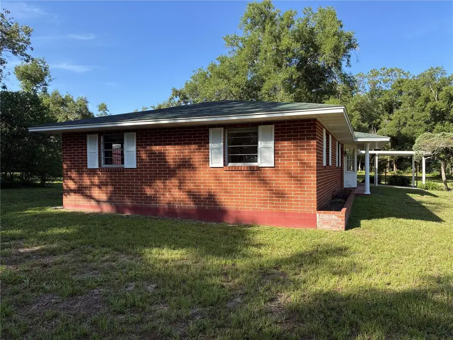 4926 Magnolia Ridge Road, Fruitland Park, FL 34731 - #2