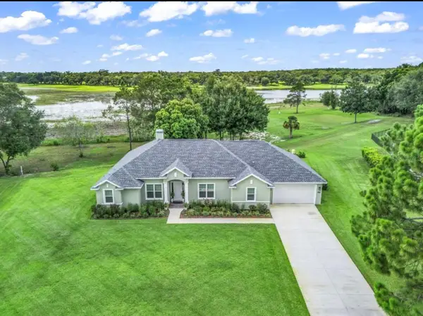3828 Oak Pointe Drive, LADY LAKE, FL 32159