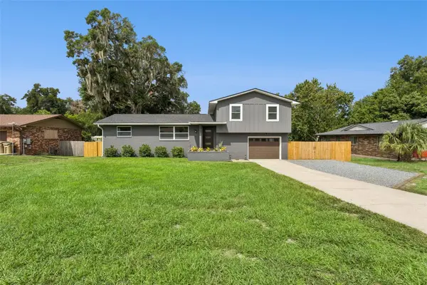 33241 Fairway Road, LEESBURG, FL 34788
