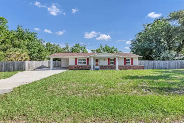 9375 SE 163rd Lane, SUMMERFIELD, FL 34491