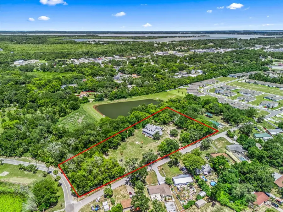 511 E Mirror Lake Drive, Fruitland Park, FL 34731 - #3