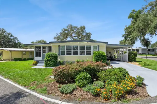 111 Ixora Way, LEESBURG, FL 34748