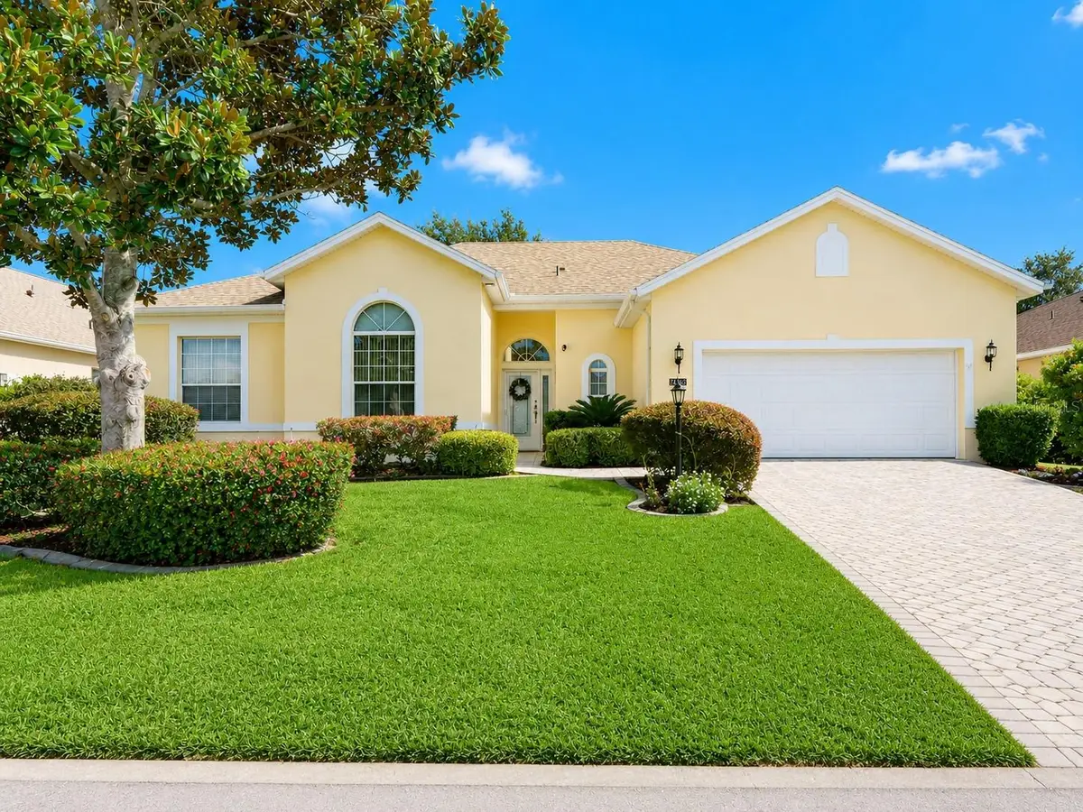 24112 Robinwood Street, Leesburg, FL 34748 - #1