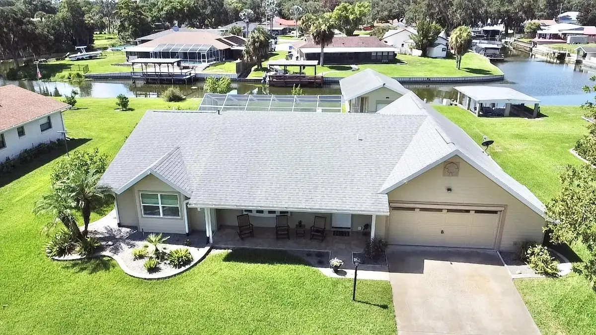 305 W Delaware Street, Tavares, FL 32778 - #1