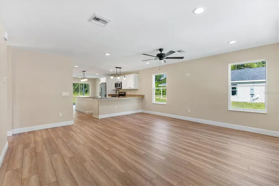 533 E Anderson Avenue, Bushnell, FL 33513 - #2