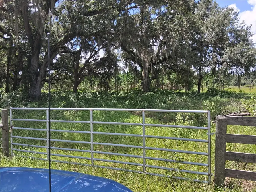 409 County Road 542e, Bushnell, FL 33513 - #3