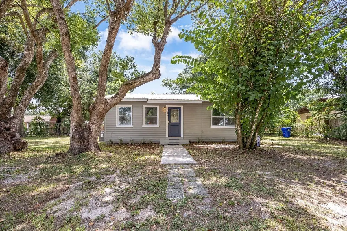 706 N Old Wire Road, Wildwood, FL 34785 - #1