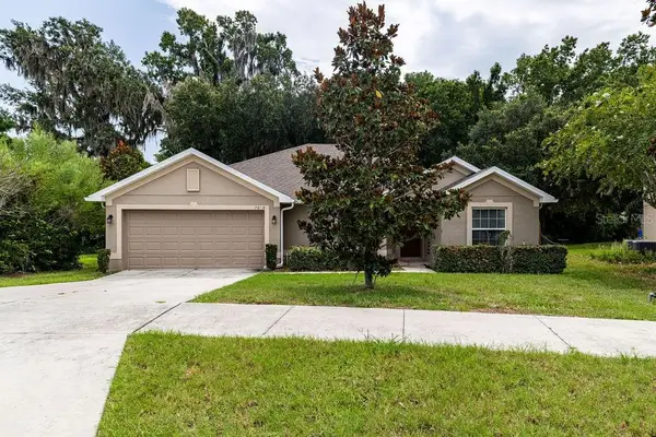 7830 Sloewood Drive, LEESBURG, FL 34748