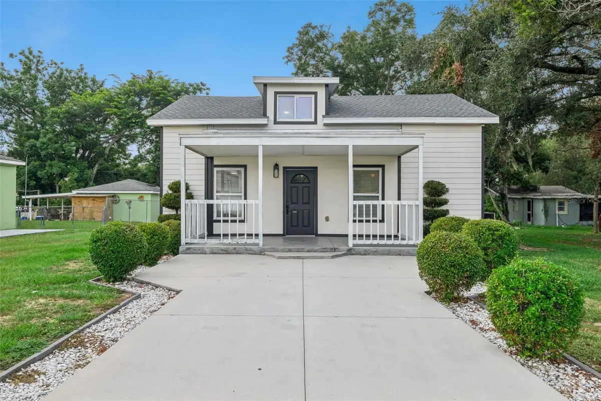 306 S Disston Avenue, Minneola, FL 34715 - #1
