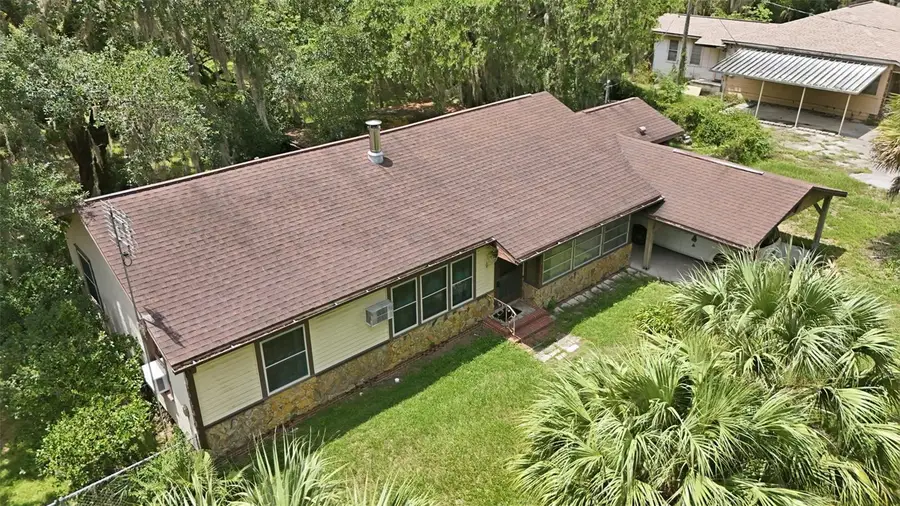 2104 SE Lake Weir Avenue, Ocala, FL 34471 - #2