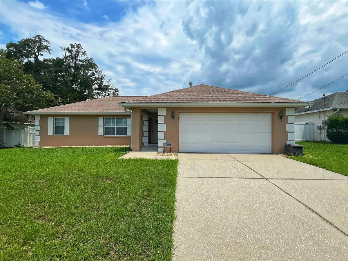3201 NE 42nd Place, Ocala, FL 34479 - #1
