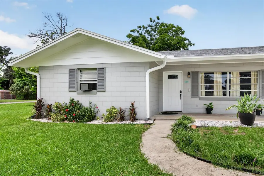 555 Winogene Ave, Umatilla, FL 32784 - #2