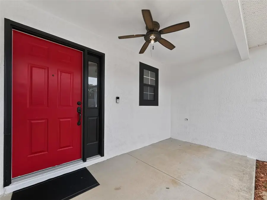 370 Carriage Lane, Lady Lake, FL 32159 - #3