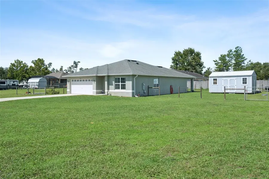 40351 W 1st Avenue, Umatilla, FL 32784 - #2