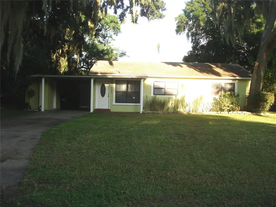 1300 Park Avenue, Tavares, FL 32778 - #2