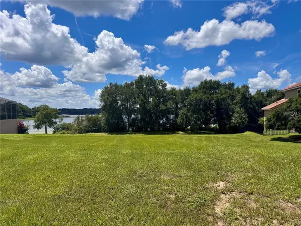 10642 Crescent Lake Court, CLERMONT, FL 34711
