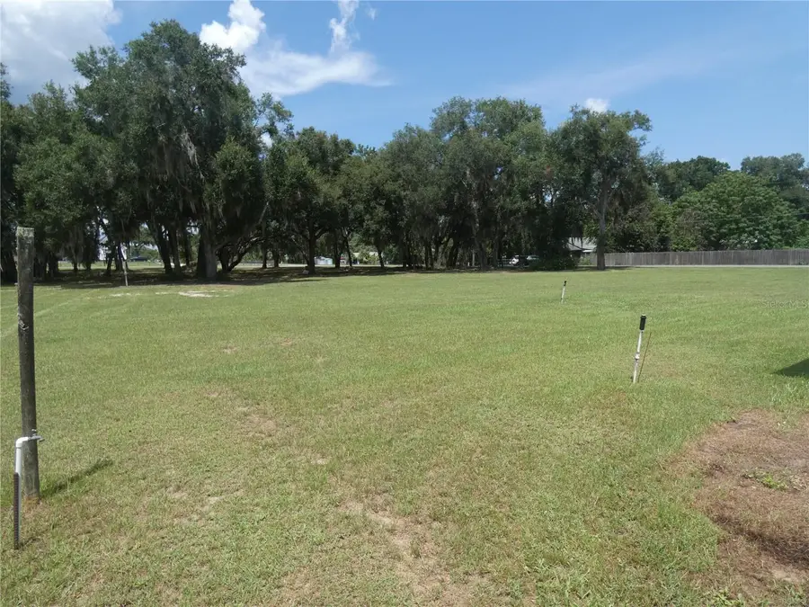 Illinois Street, Lady Lake, FL 32159 - #3
