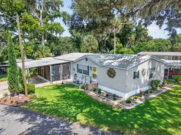 704 Kimberly Avenue, LEESBURG, FL 34788