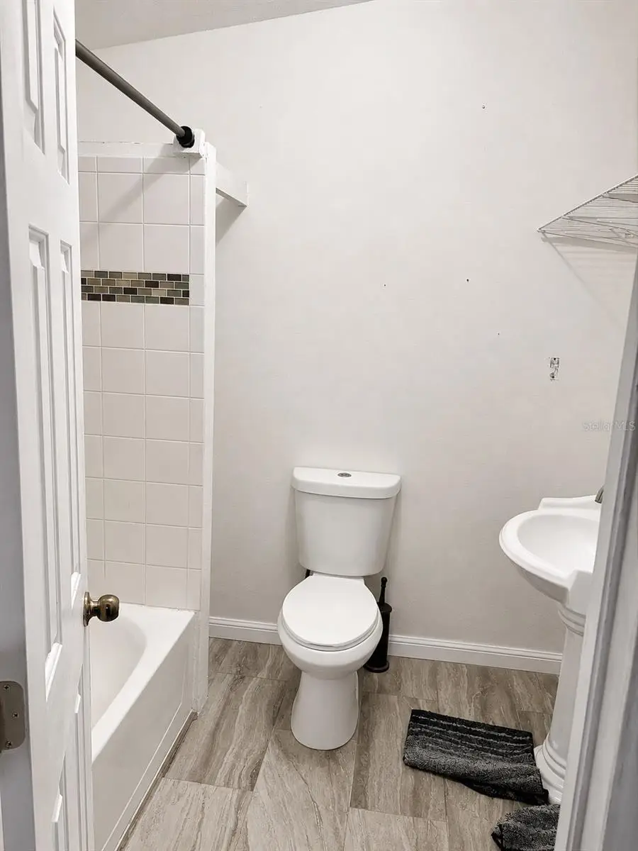 16 N Christiana Avenue, Apopka, FL 32703 - #3