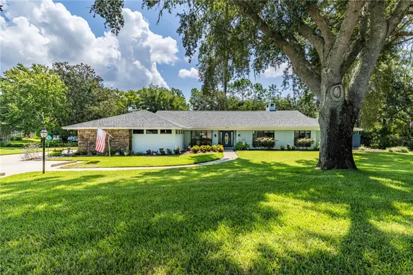 33816 Spring Drive, LEESBURG, FL 34788