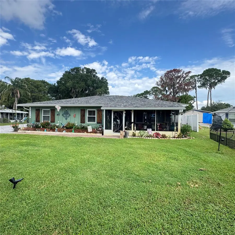 12115 Virginia Drive, Leesburg, FL 34788 - #2