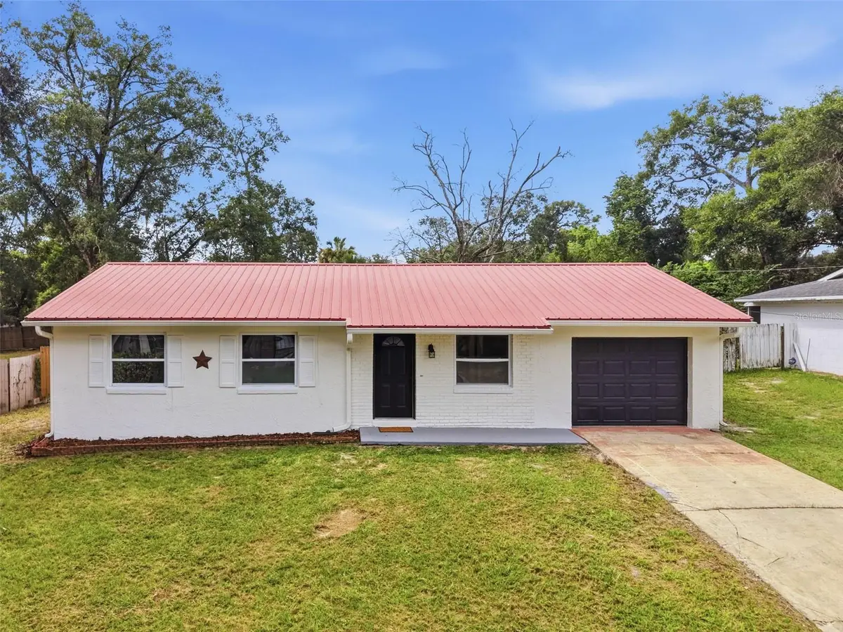 990 Liskeard Avenue, Orange City, FL 32763 - #1