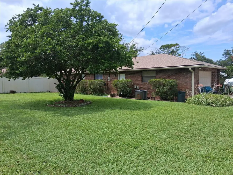 400 W Orange Street, Altamonte Springs, FL 32714 - #2