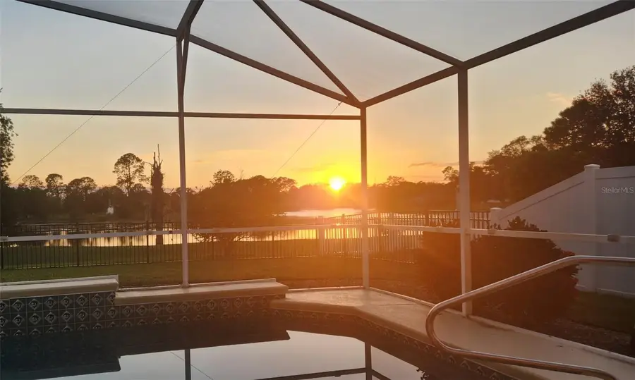 11506 Lake Dr, Leesburg, FL 34788 - #2