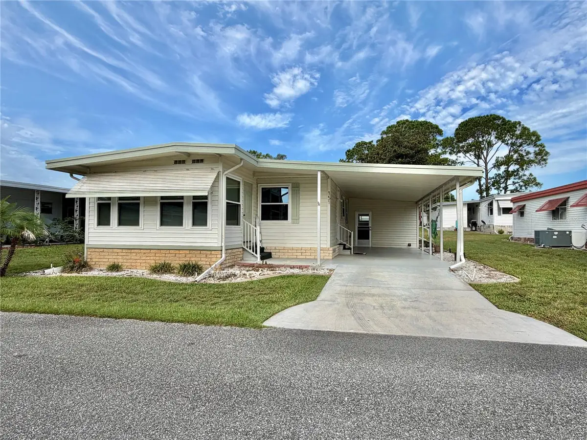 151 Hibiscus Way, Leesburg, FL 34748 - #1