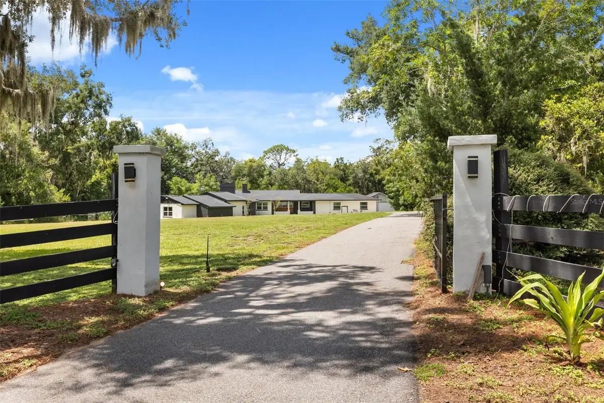 1602 Country Club Road, Eustis, FL 32726 - #1