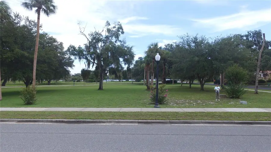 815 S 9th Street, Leesburg, FL 34748 - #2