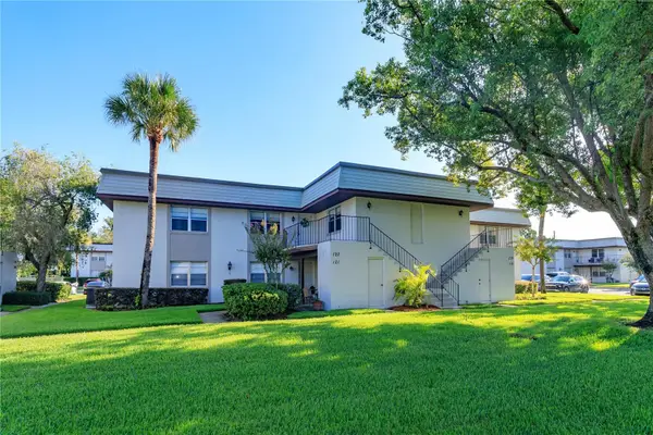 122 Windtree Lane #O, WINTER GARDEN, FL 34787
