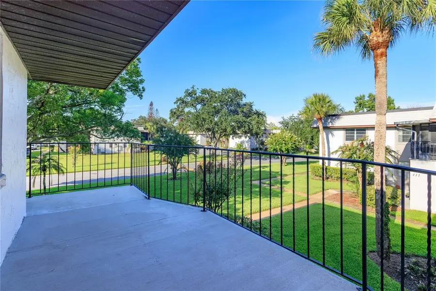 122 Windtree Lane #O, Winter Garden, FL 34787 - #3