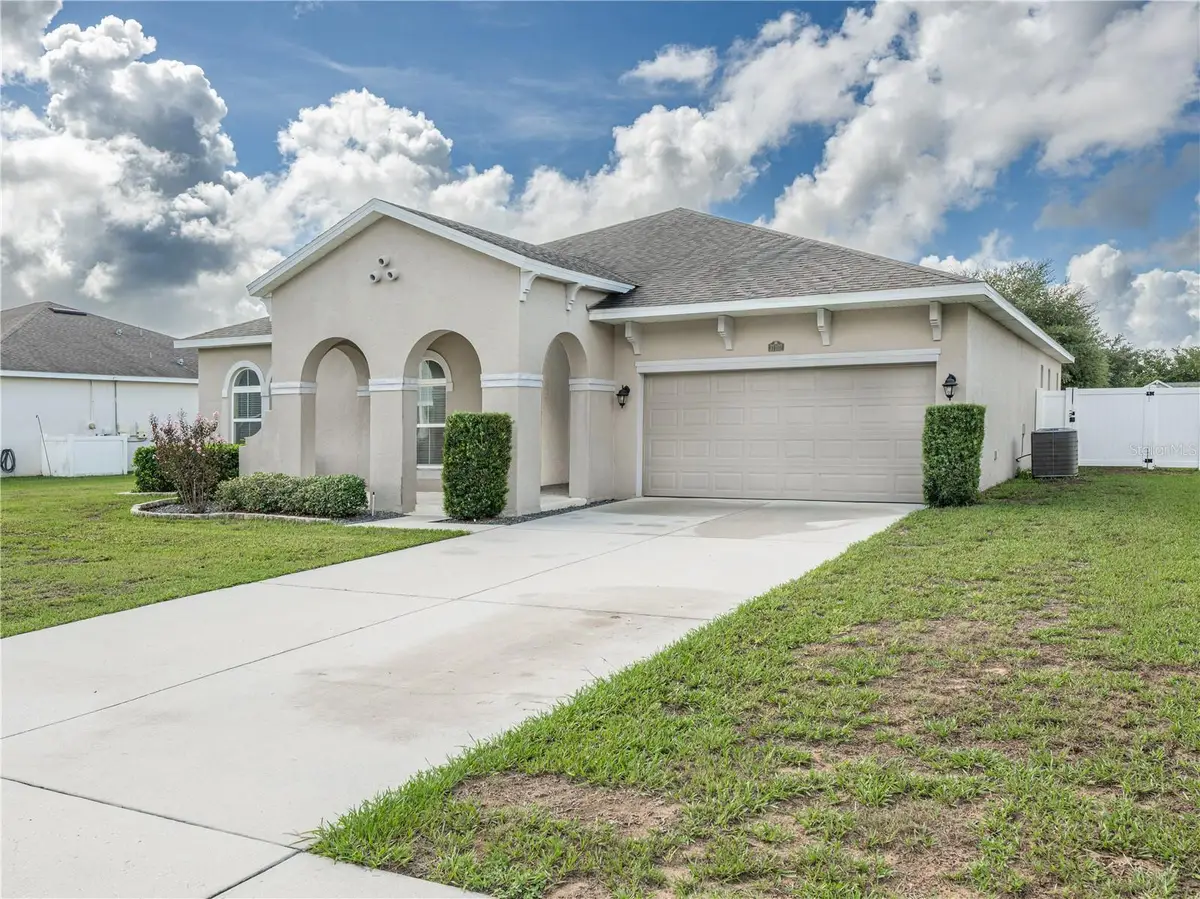 37102 Scenic Bluff Drive, Grand Island, FL 32735 - #1