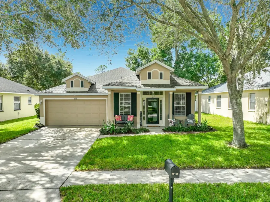 912 Magnolia Blossom Court, Apopka, FL 32712 - #2