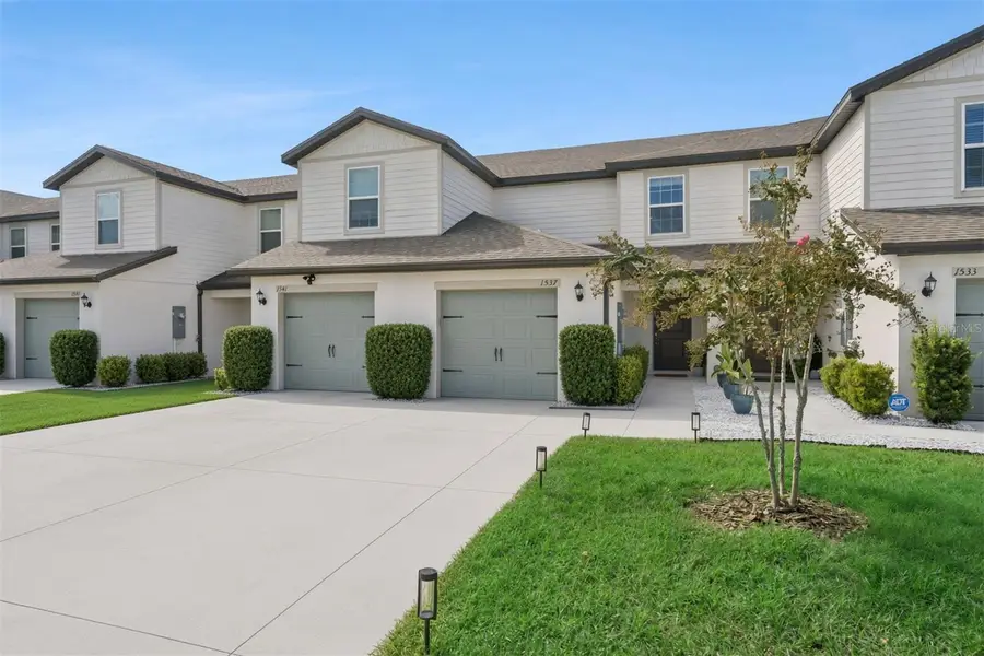 1537 Wynford Circle, Tavares, FL 32778 - #2