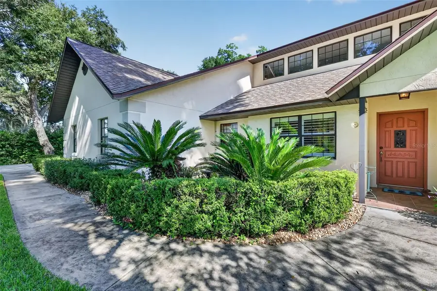 1039 Linda Glen Avenue, Fruitland Park, FL 34731 - #3