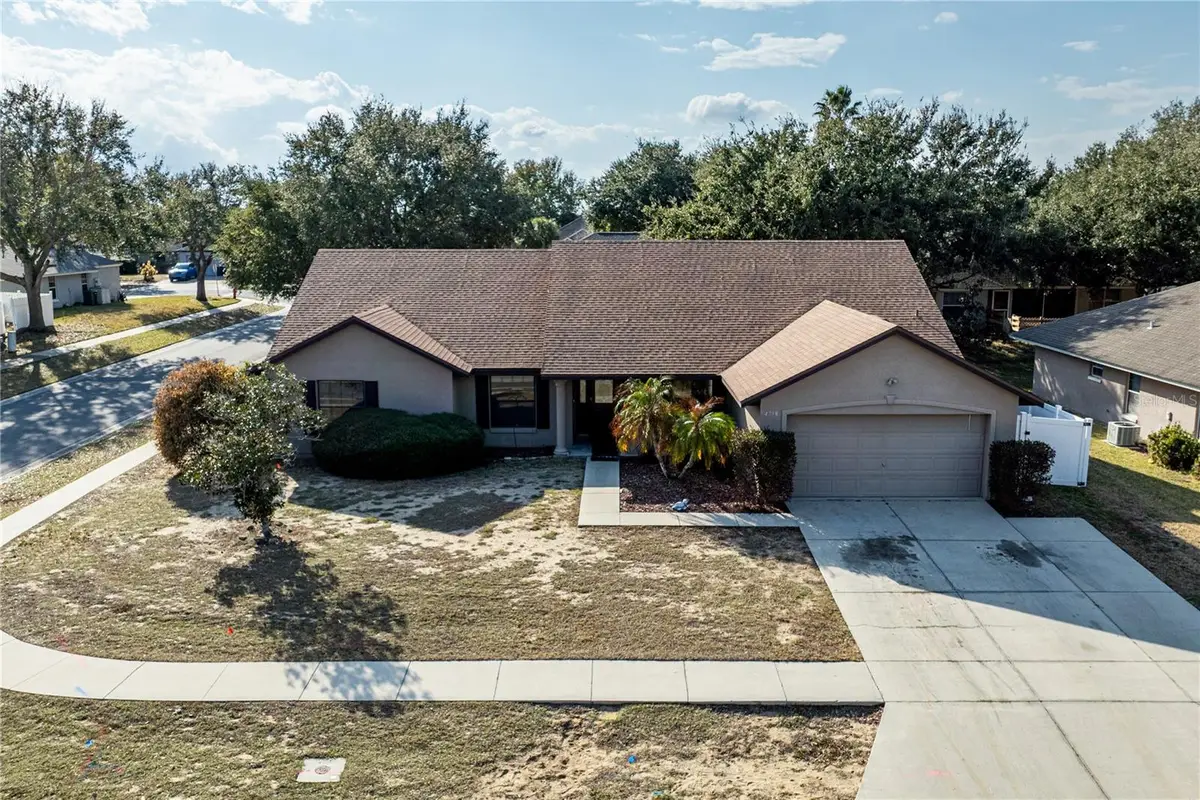 4530 Treasure Cay Road, Tavares, FL 32778 - #1